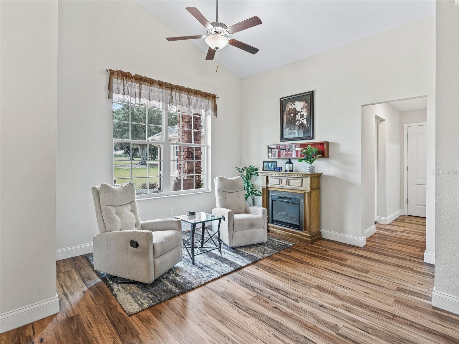 SADDLE RIDGE SUB - Residential