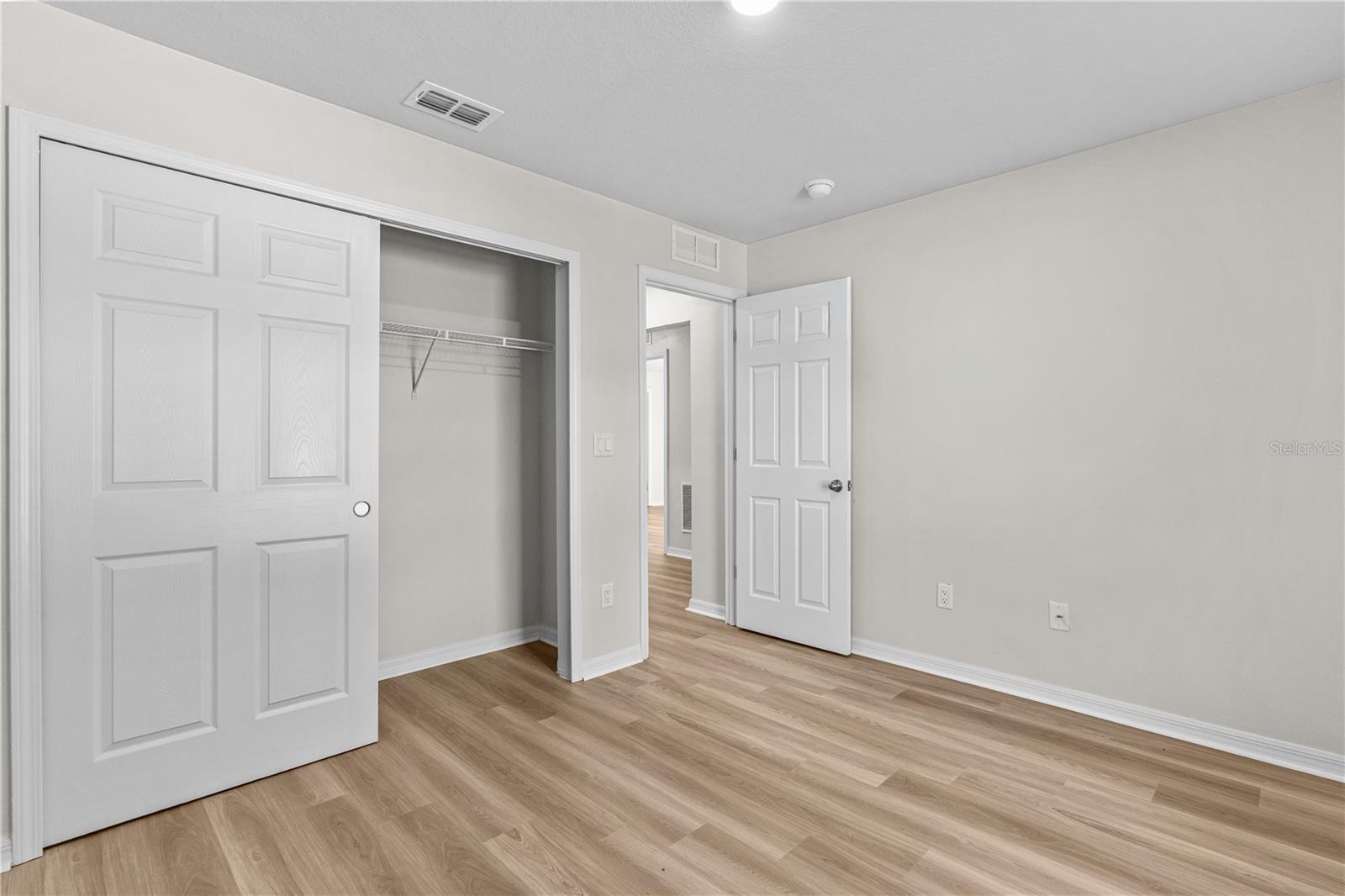 SEMINOLE WOODS - Residential Income