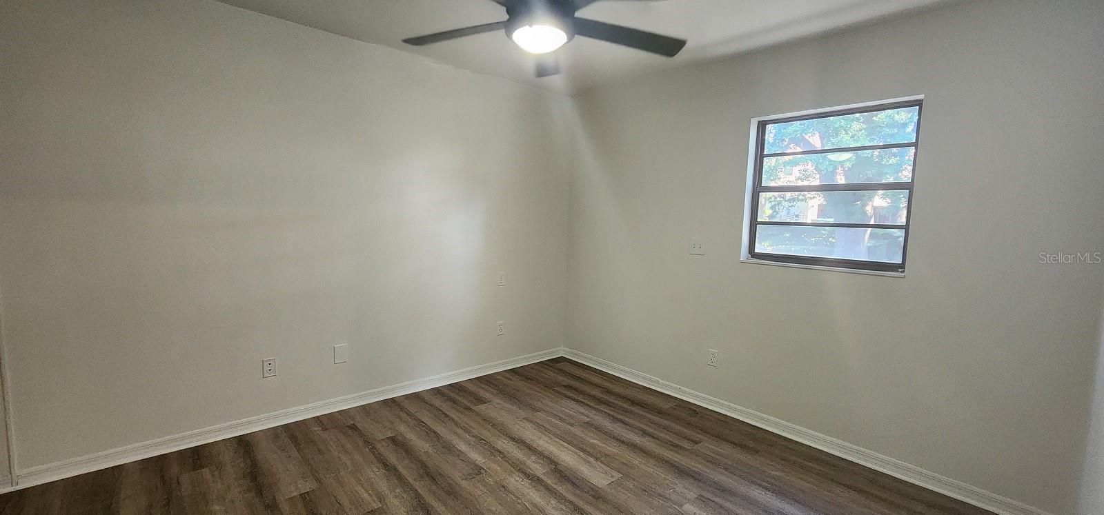 LES TERRACES - Residential Lease