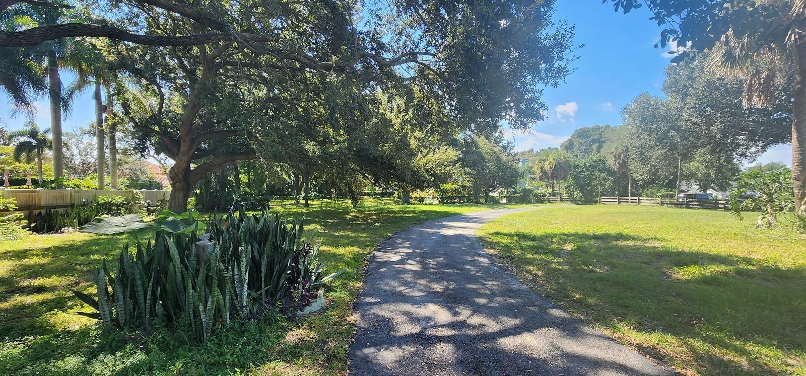 LES TERRACES - Residential Lease