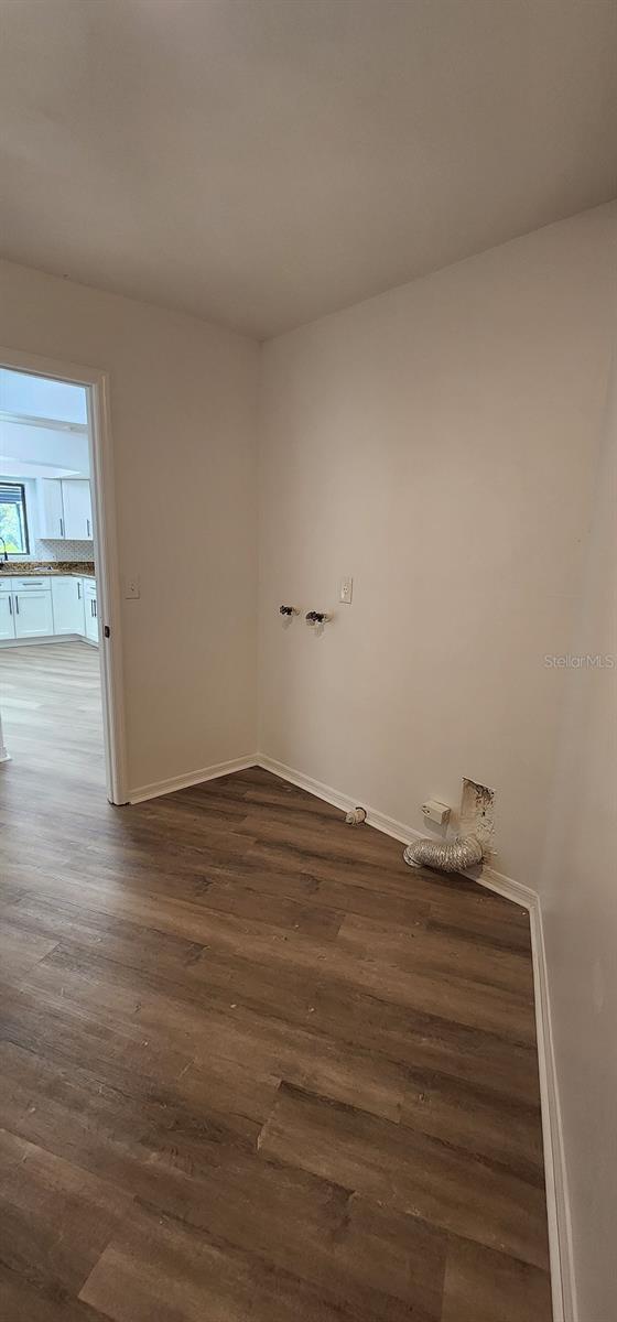 LES TERRACES - Residential Lease