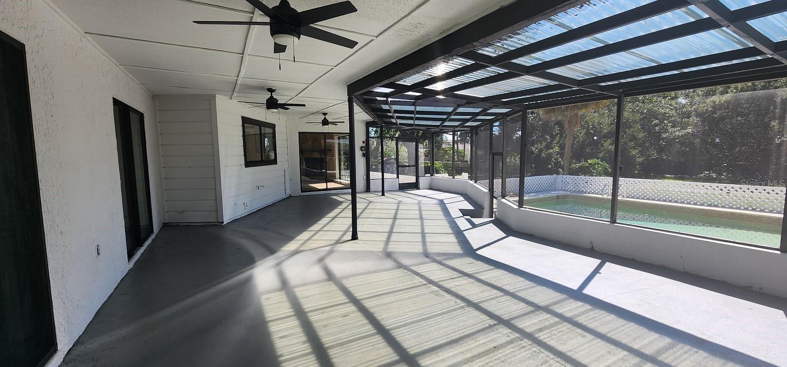 LES TERRACES - Residential Lease