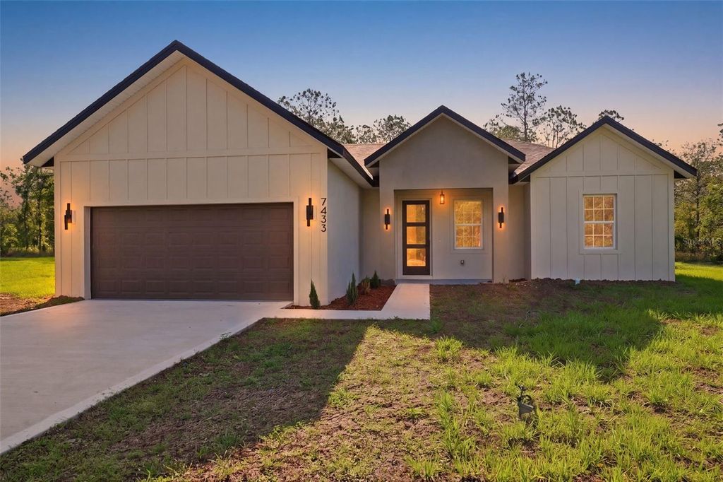 Photo of 7433 SW 138th Terrace, Dunnellon, FL 34432 (MLS # O6422697)