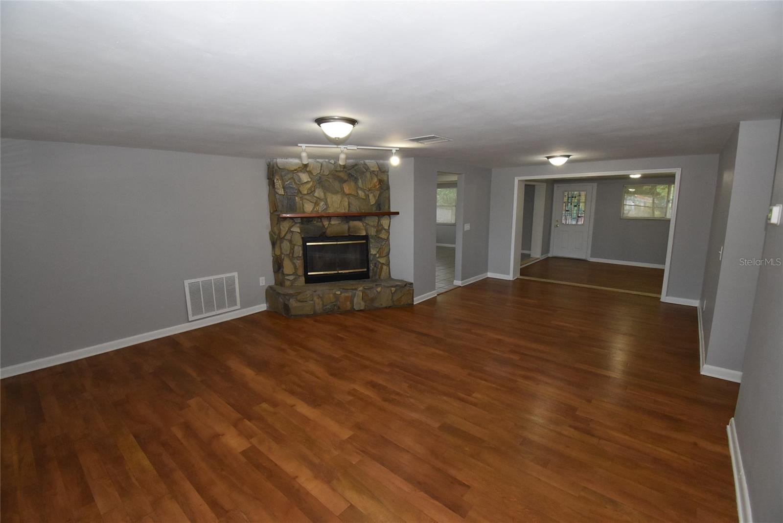 3212 BLUE BIRD DRIVE