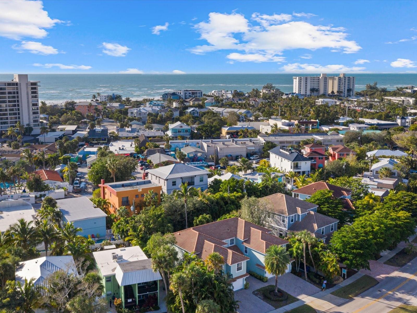 CANAL VILLAS - Residential