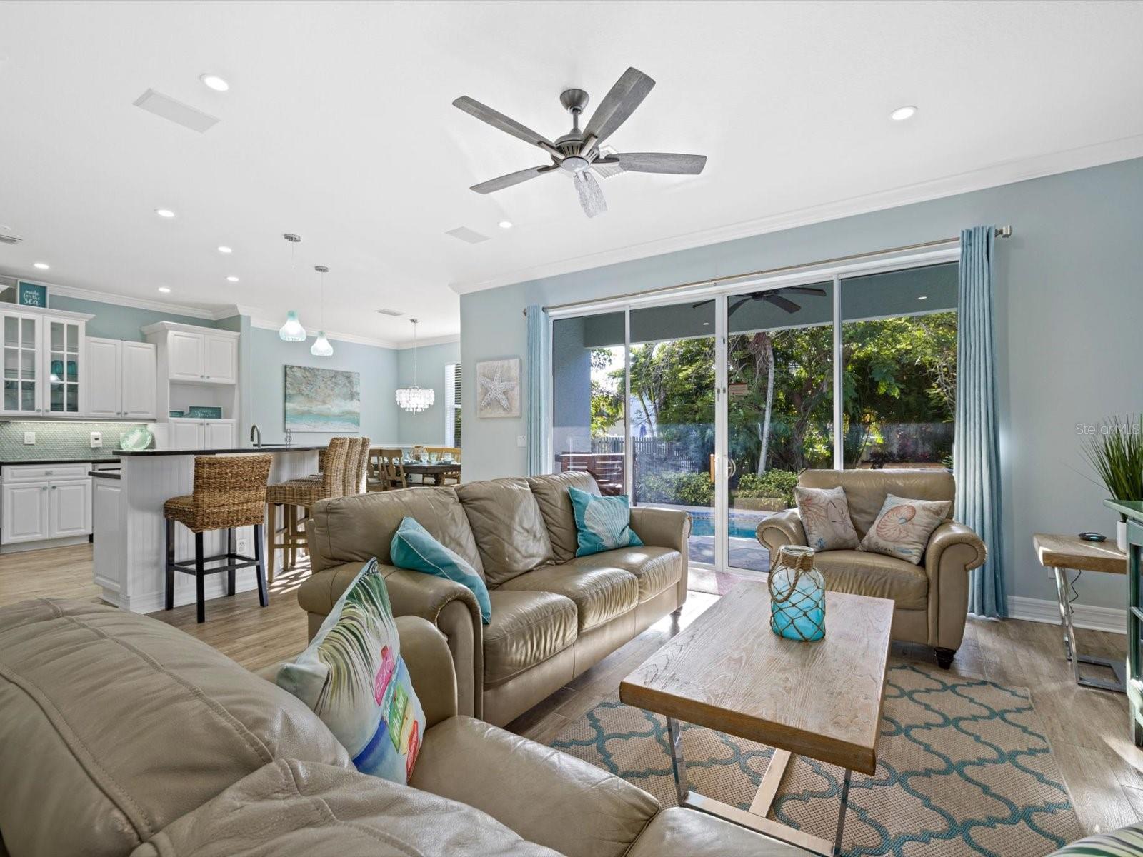 CANAL VILLAS - Residential