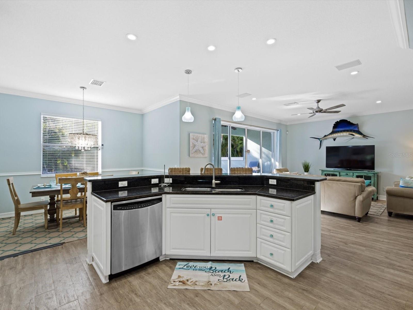 CANAL VILLAS - Residential