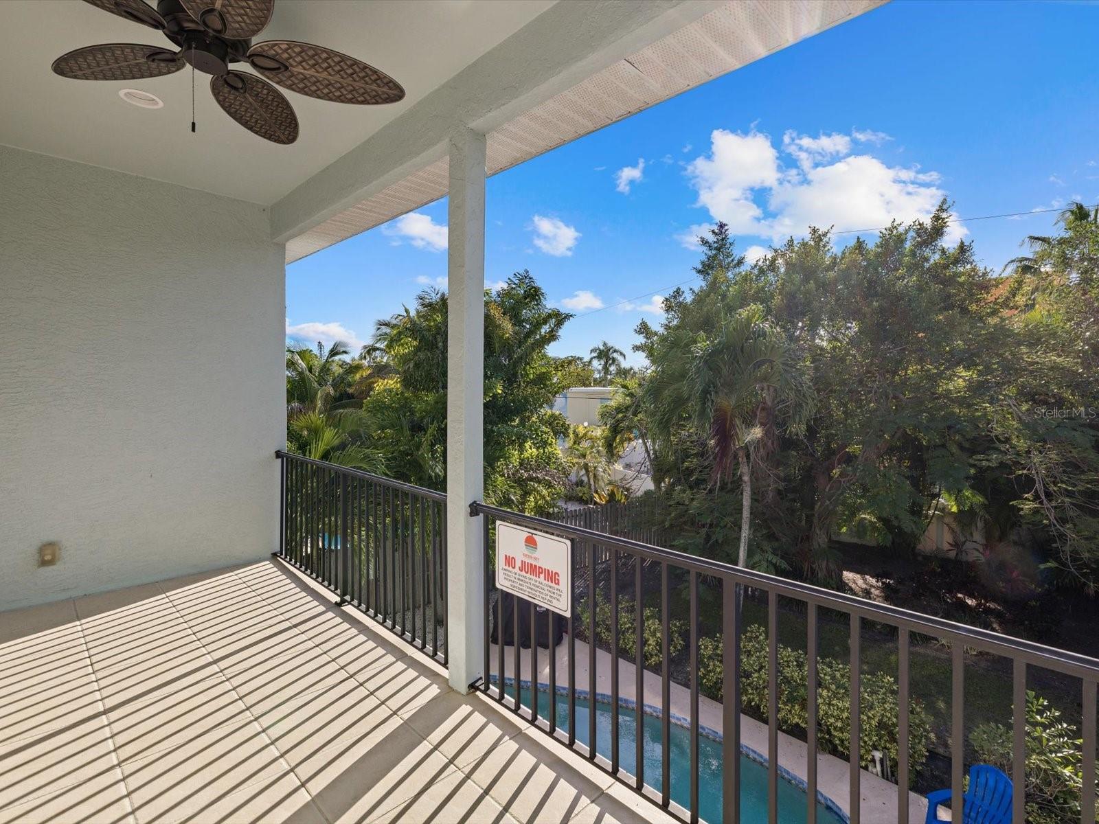 CANAL VILLAS - Residential