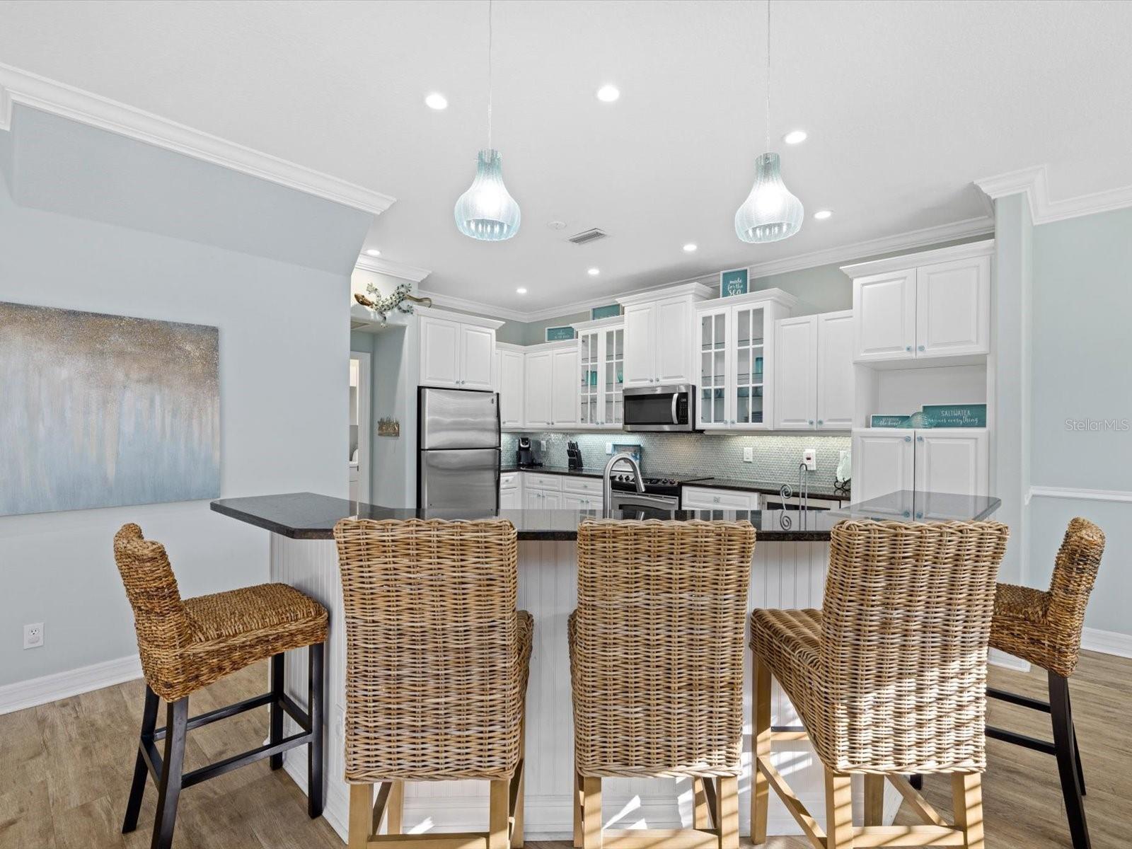 CANAL VILLAS - Residential