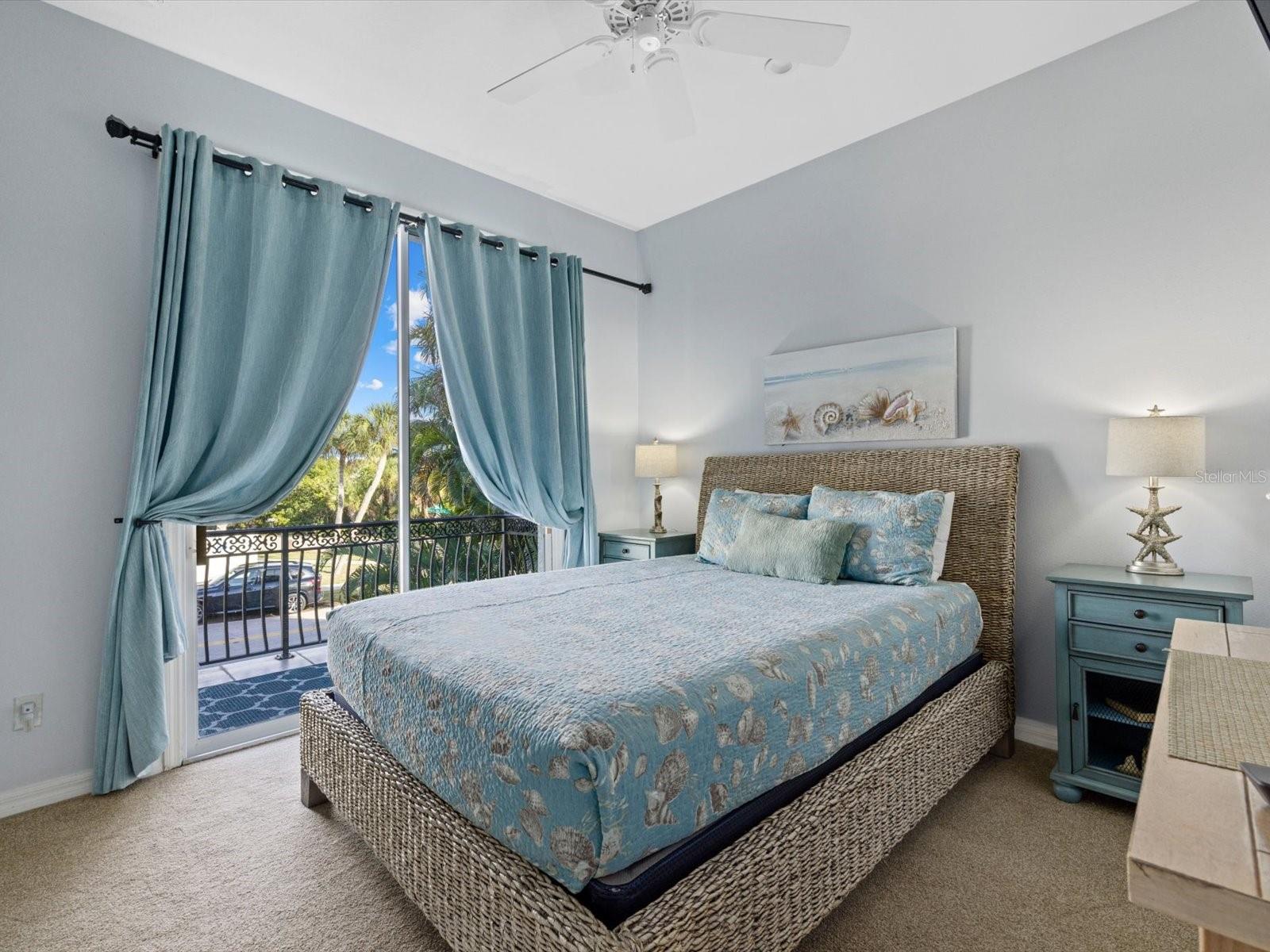 CANAL VILLAS - Residential