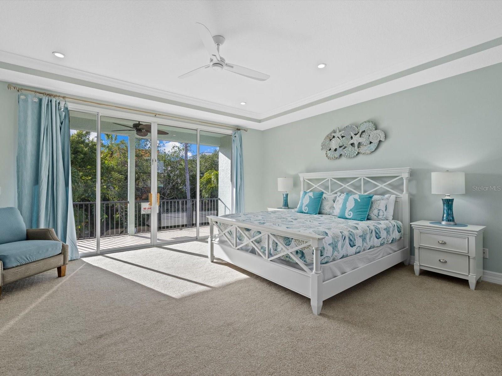 CANAL VILLAS - Residential