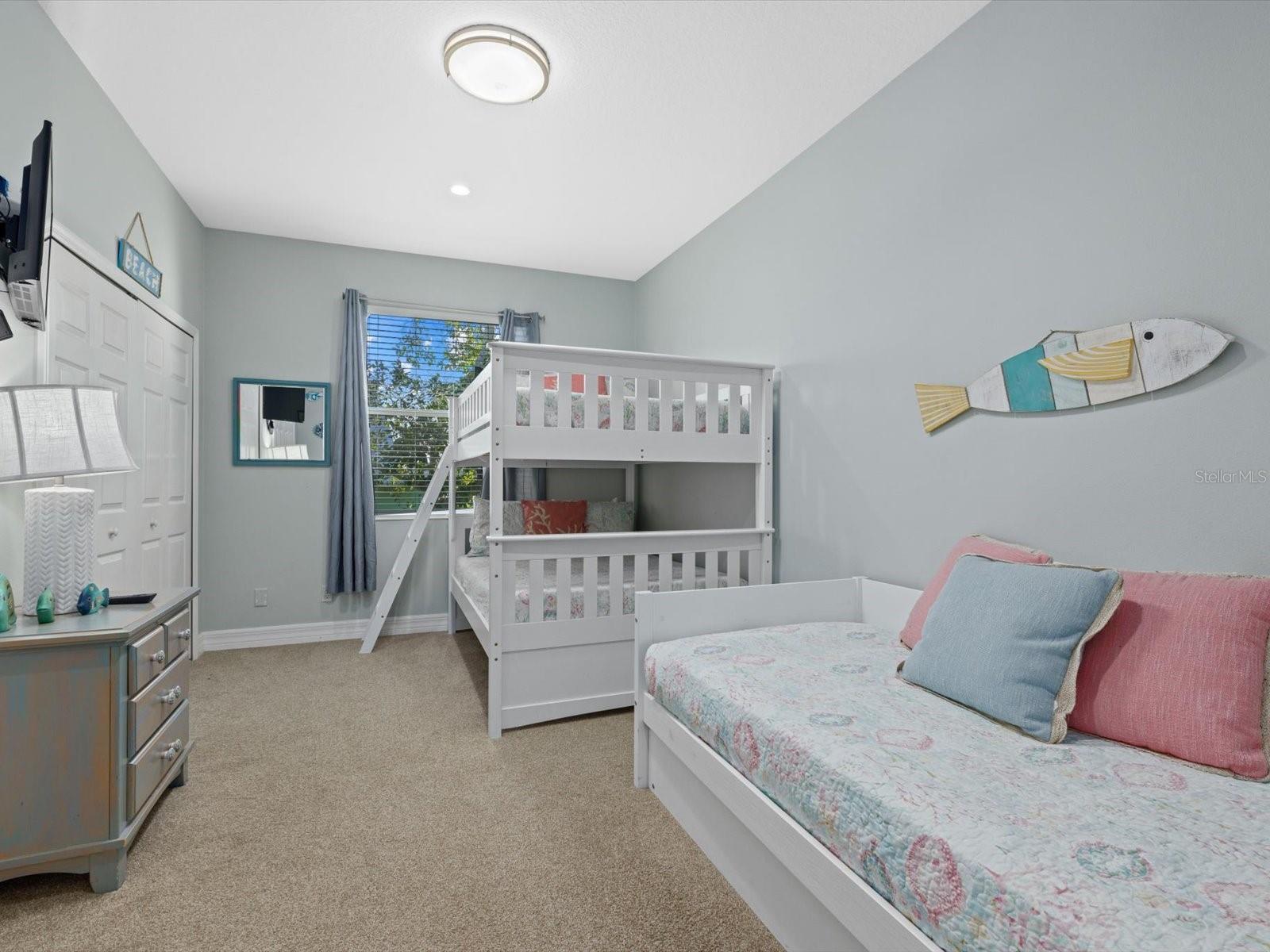 CANAL VILLAS - Residential