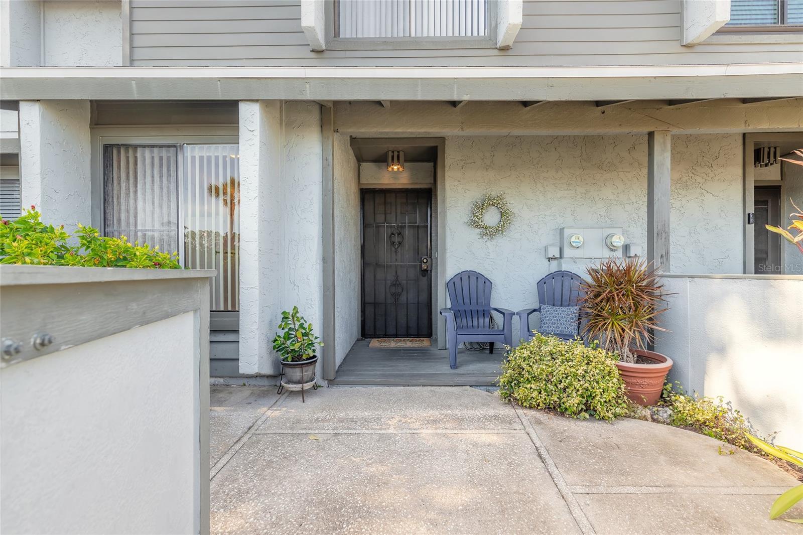 140 LIMEWOOD PLACE 2