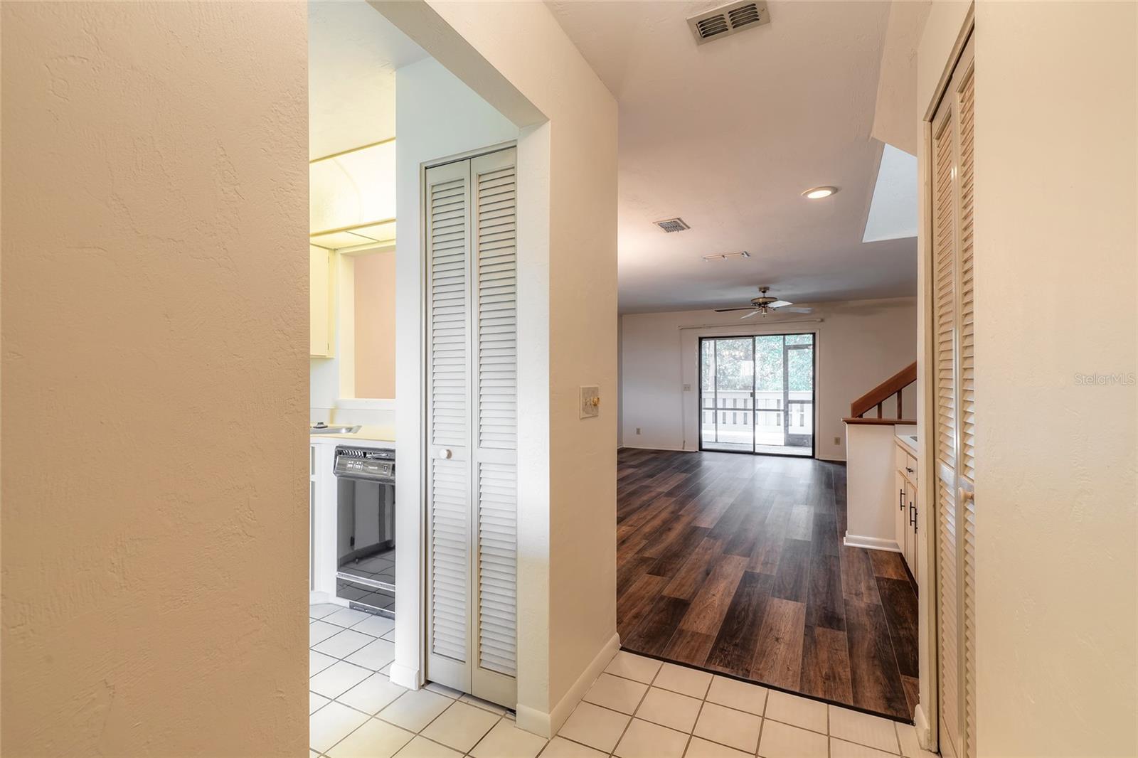 140 LIMEWOOD PLACE 2