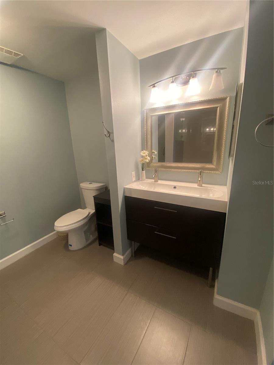 345 BAYSHORE A CONDO - Residential Lease