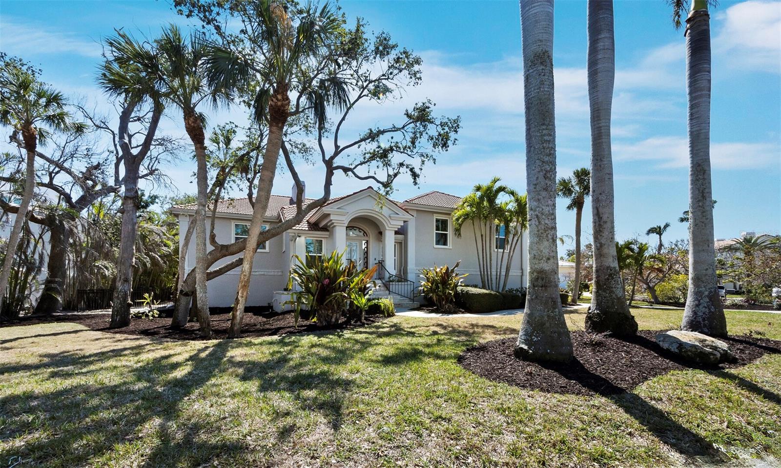 3540 BAYOU CIRCLE
