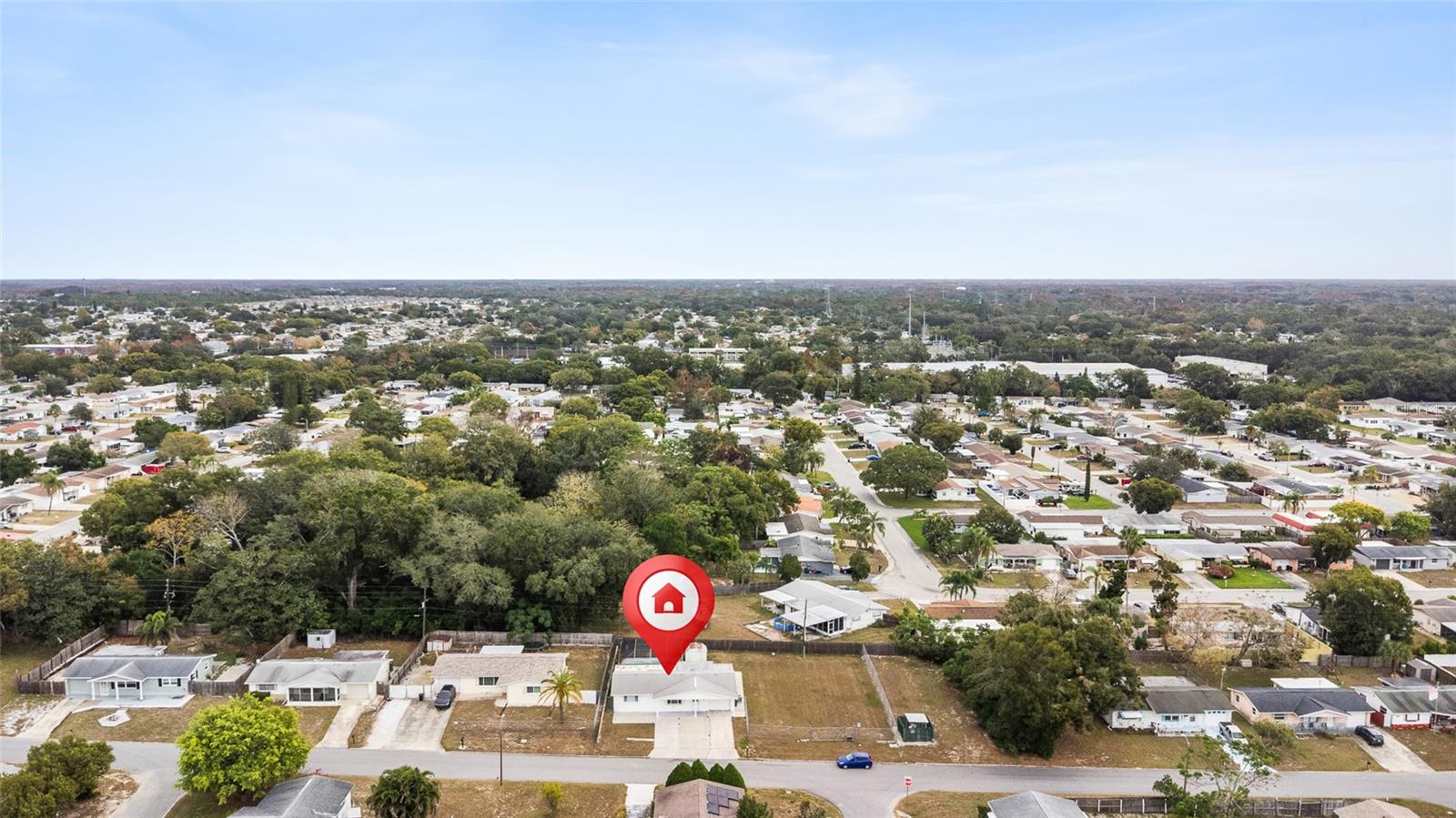 COLONIAL MANOR - Residential