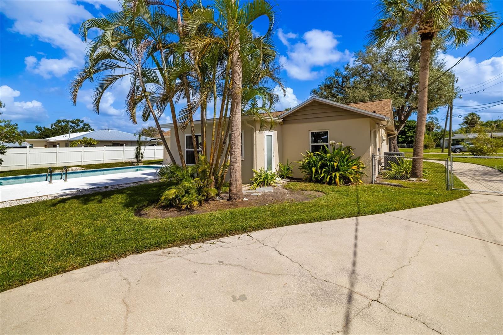 HIGHLAND SHORES SECOND UNIT - Residential