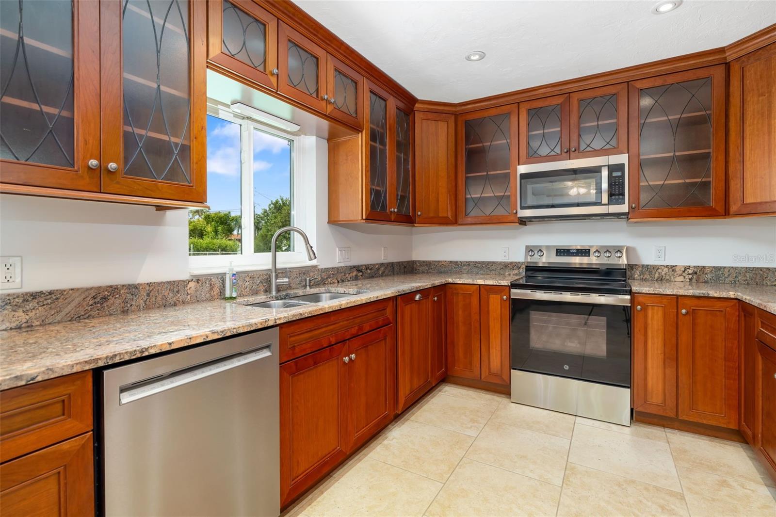 HIGHLAND SHORES SECOND UNIT - Residential