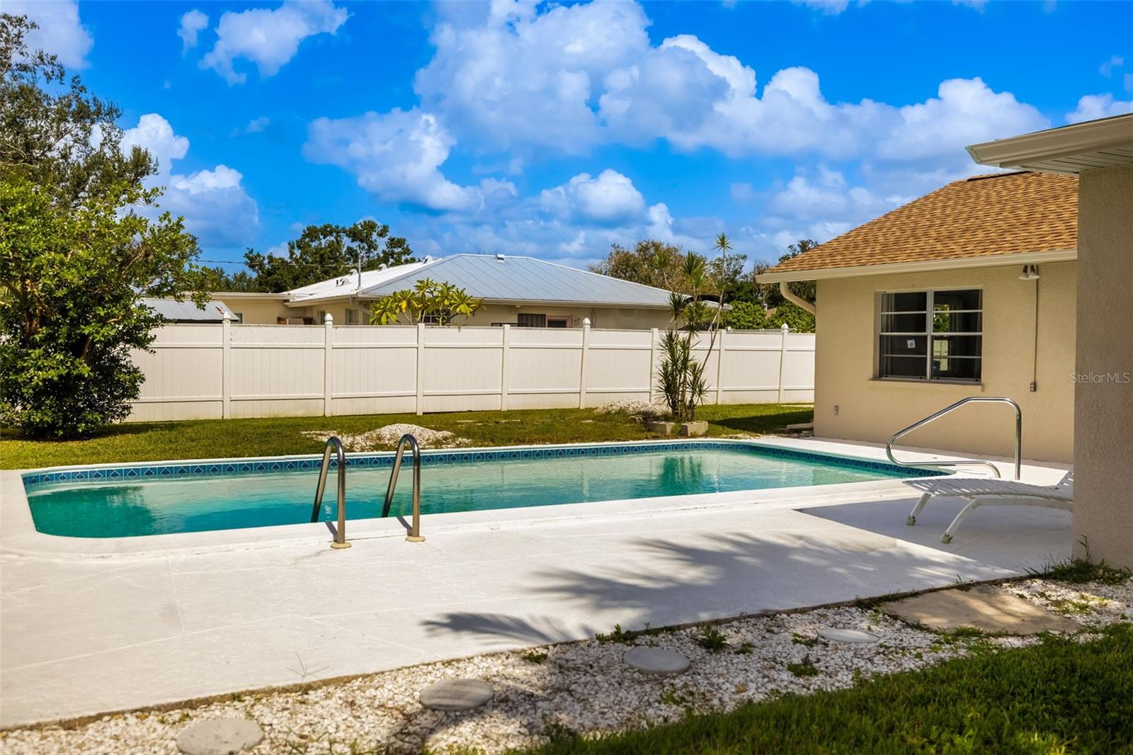 HIGHLAND SHORES SECOND UNIT - Residential