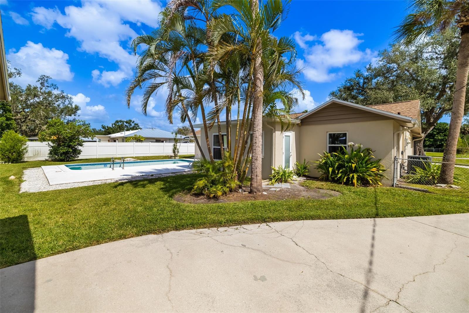 HIGHLAND SHORES SECOND UNIT - Residential