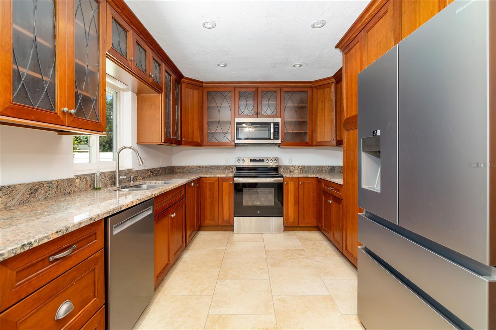 331 SALLY LEE DRIVE
