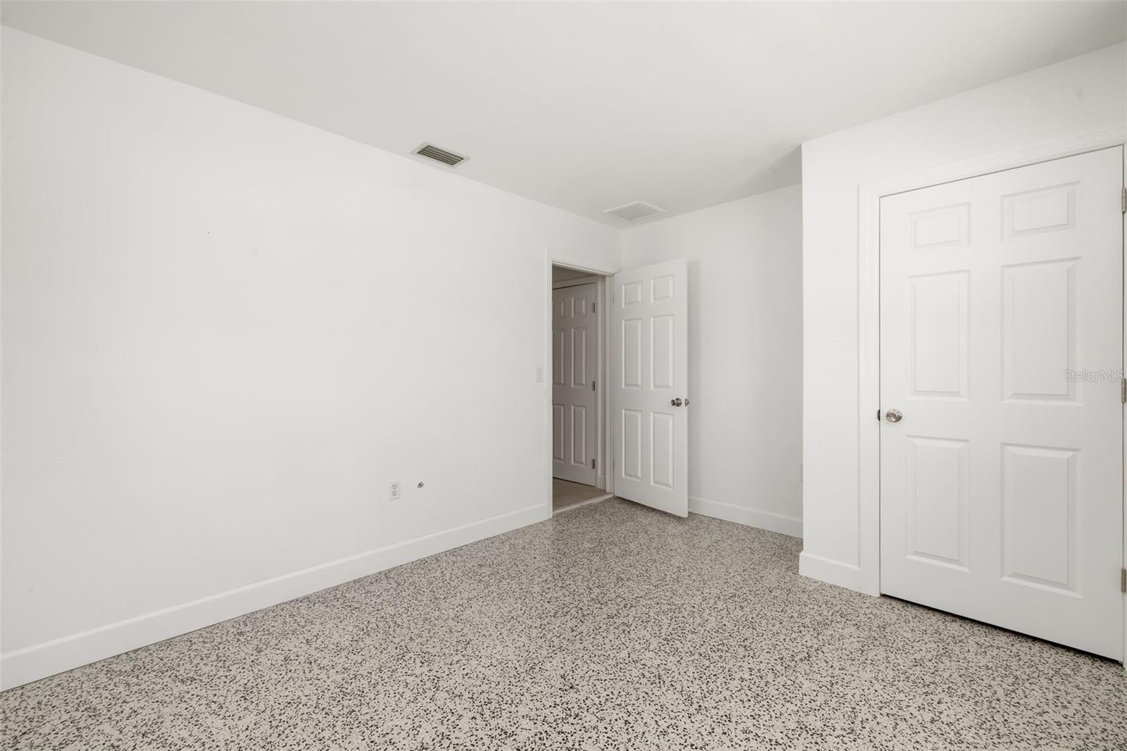 HIGHLAND SHORES SECOND UNIT - Residential