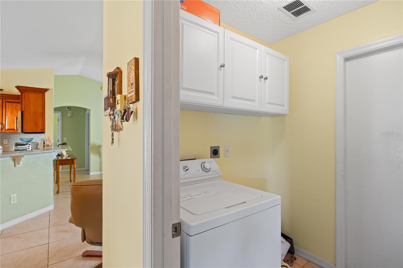 1543 DARLINGTON AVENUE