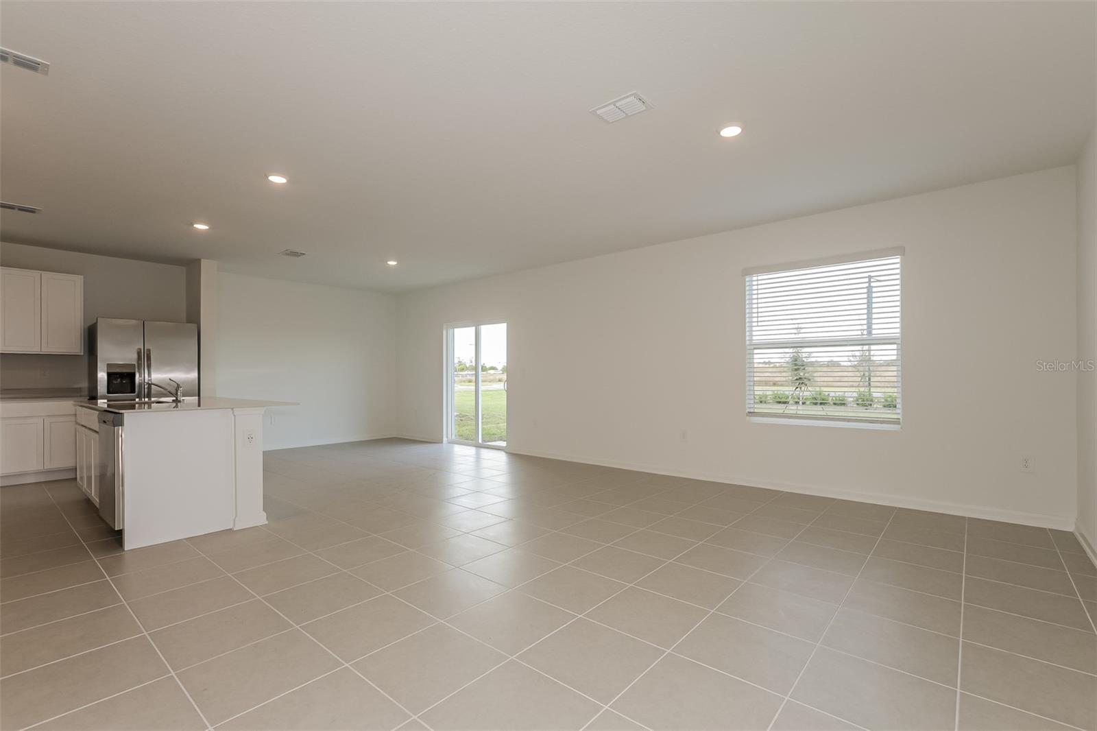 HUNT CLUB/LK WALES PH 1 - Residential Lease