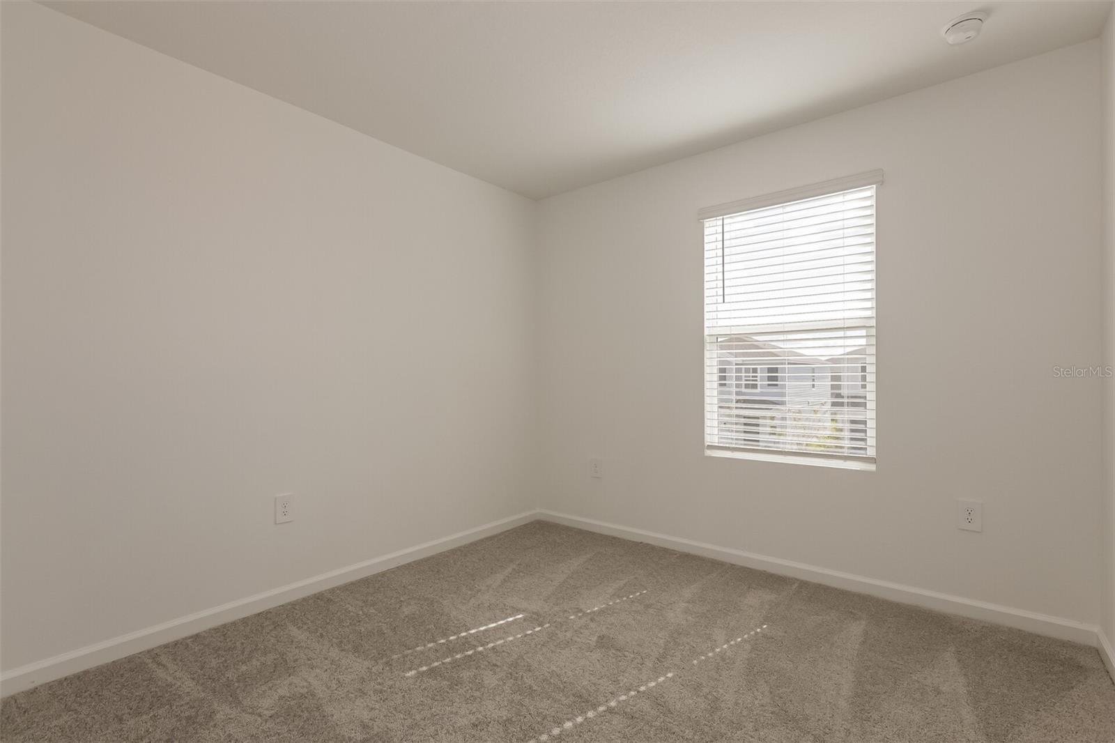 HUNT CLUB/LK WALES PH 1 - Residential Lease