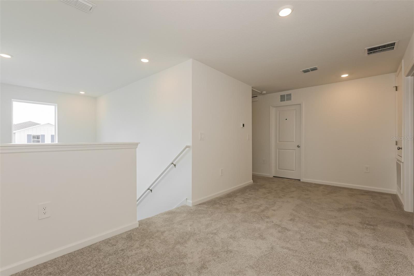 HUNT CLUB/LK WALES PH 1 - Residential Lease