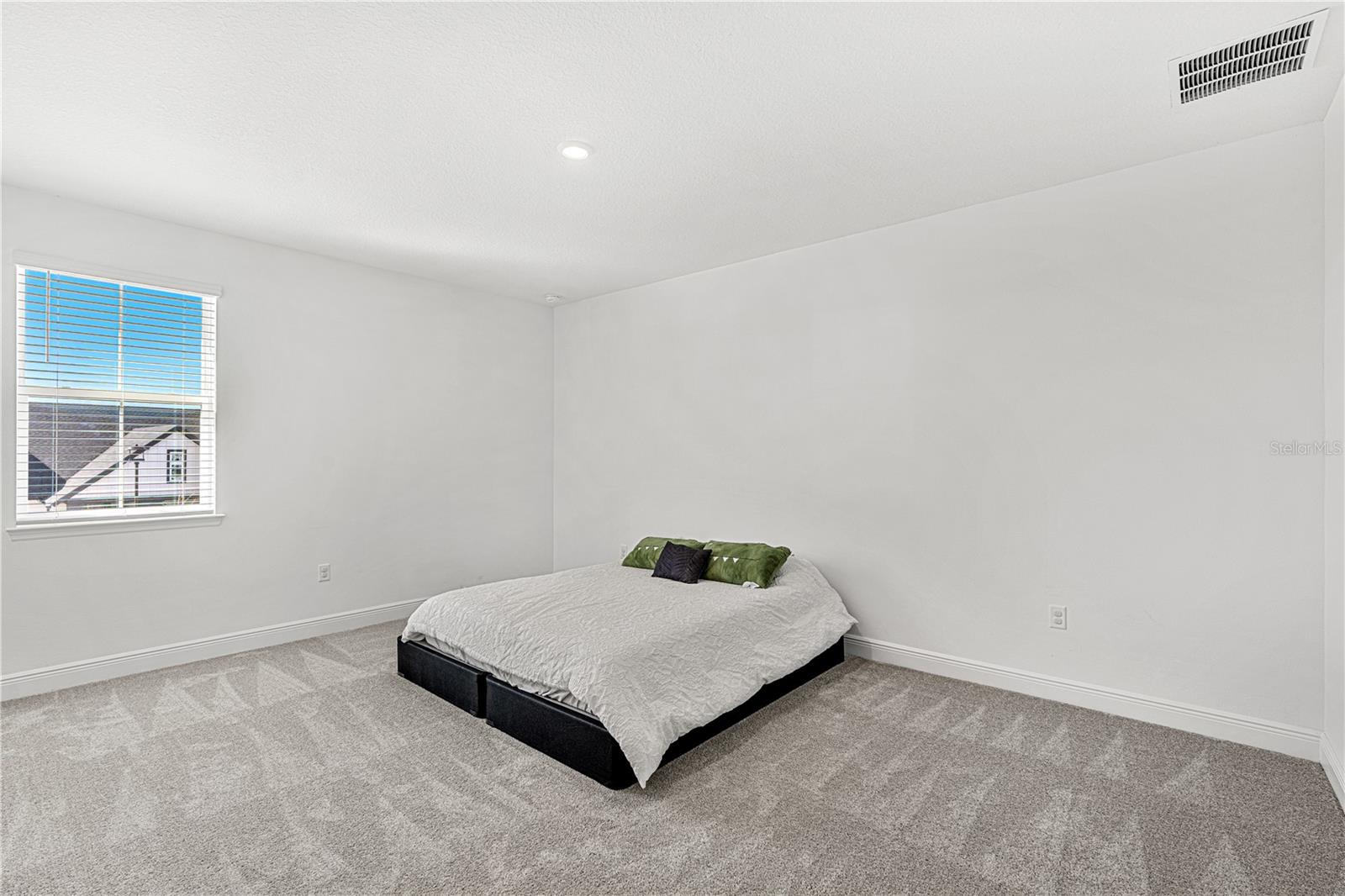 WESLYN PARK PH 3 - Residential