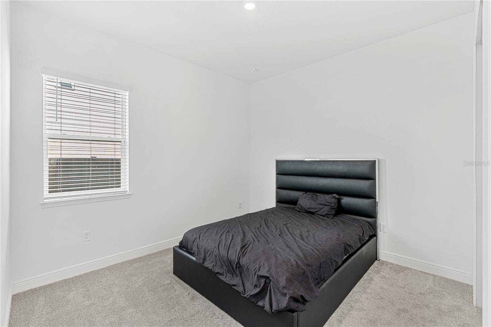 WESLYN PARK PH 3 - Residential