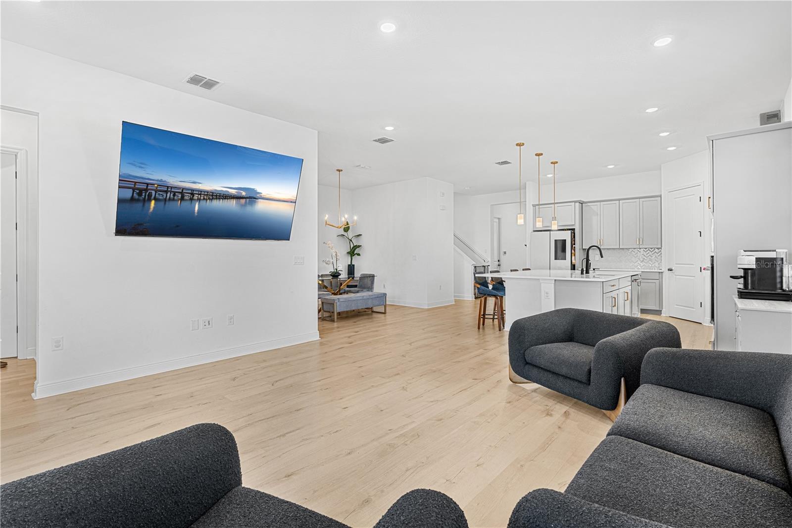 WESLYN PARK PH 3 - Residential