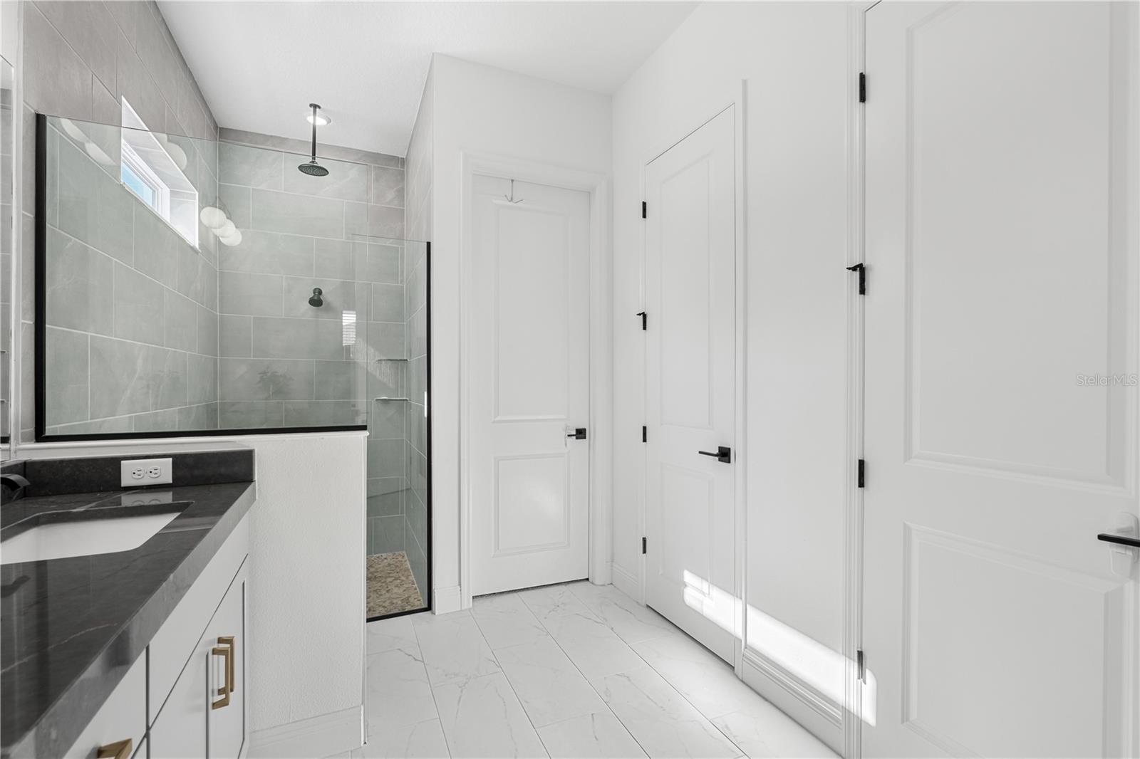 WESLYN PARK PH 3 - Residential