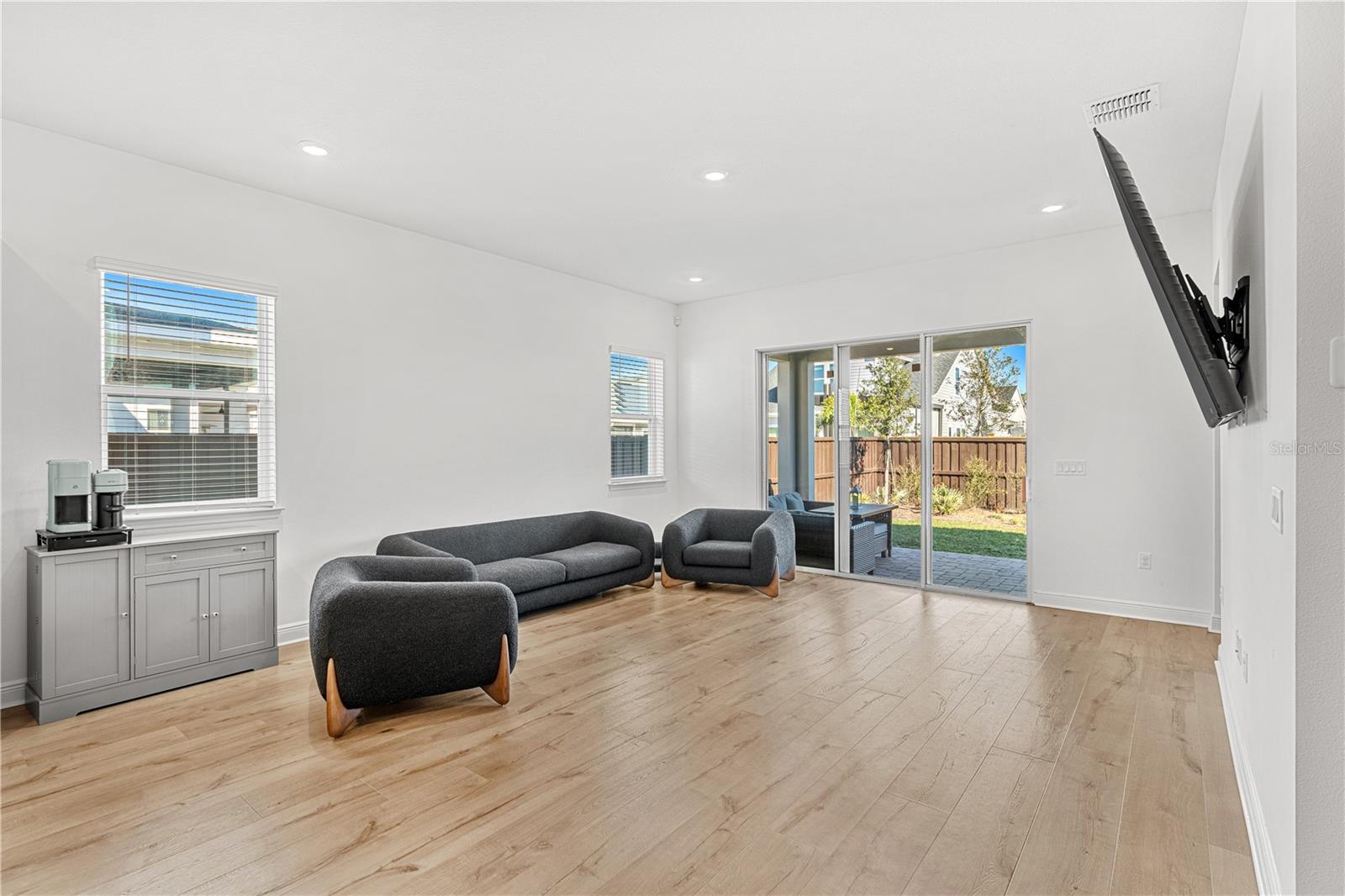 WESLYN PARK PH 3 - Residential