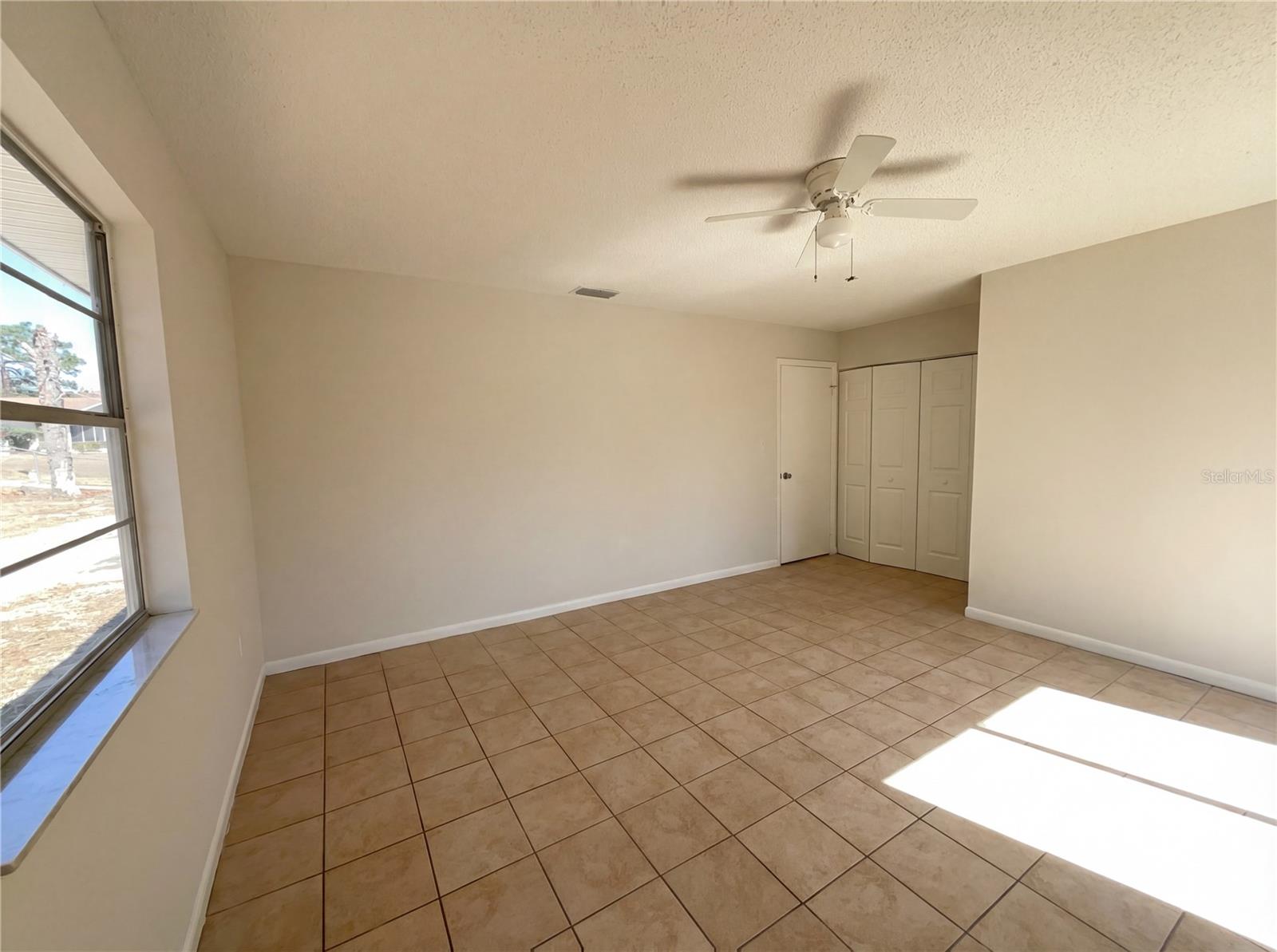 SILVER SPGS SHORES UN 02 - Residential