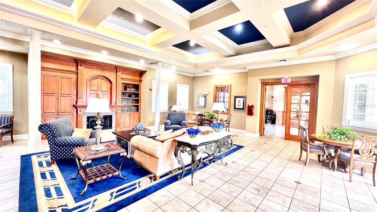 VISCONTI WEST - Residential Lease