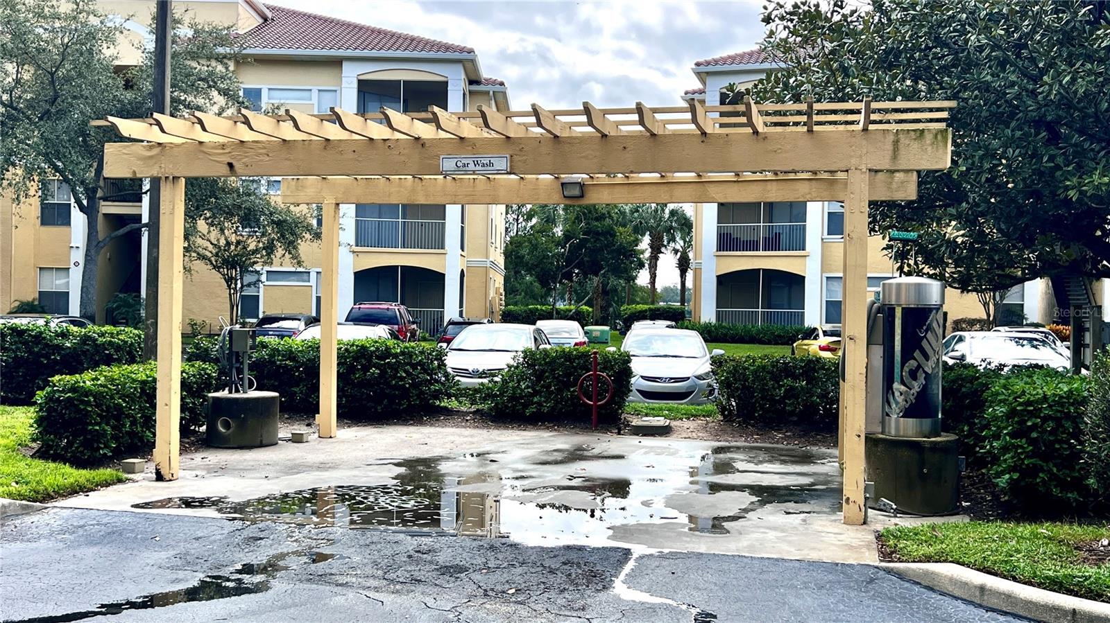 VISCONTI WEST - Residential Lease