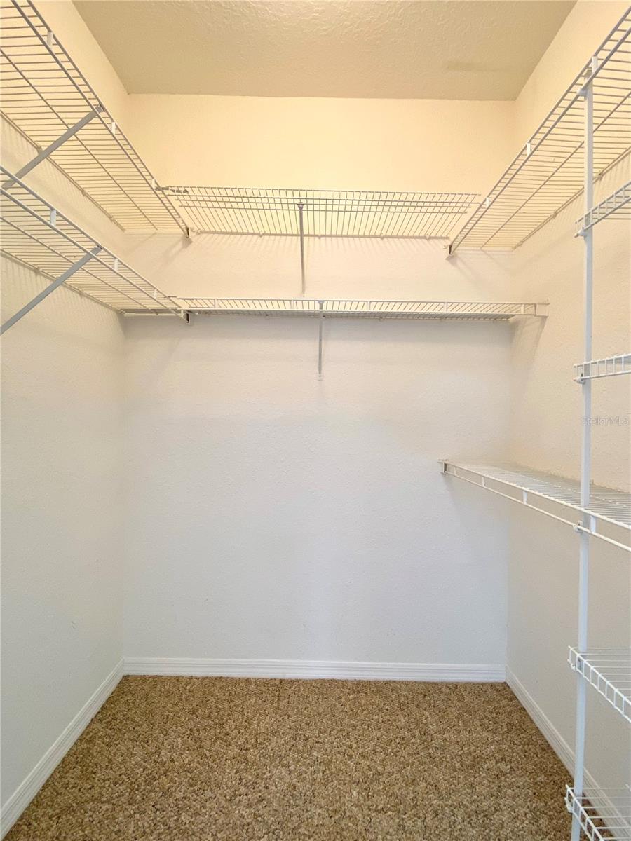 VISCONTI WEST - Residential Lease