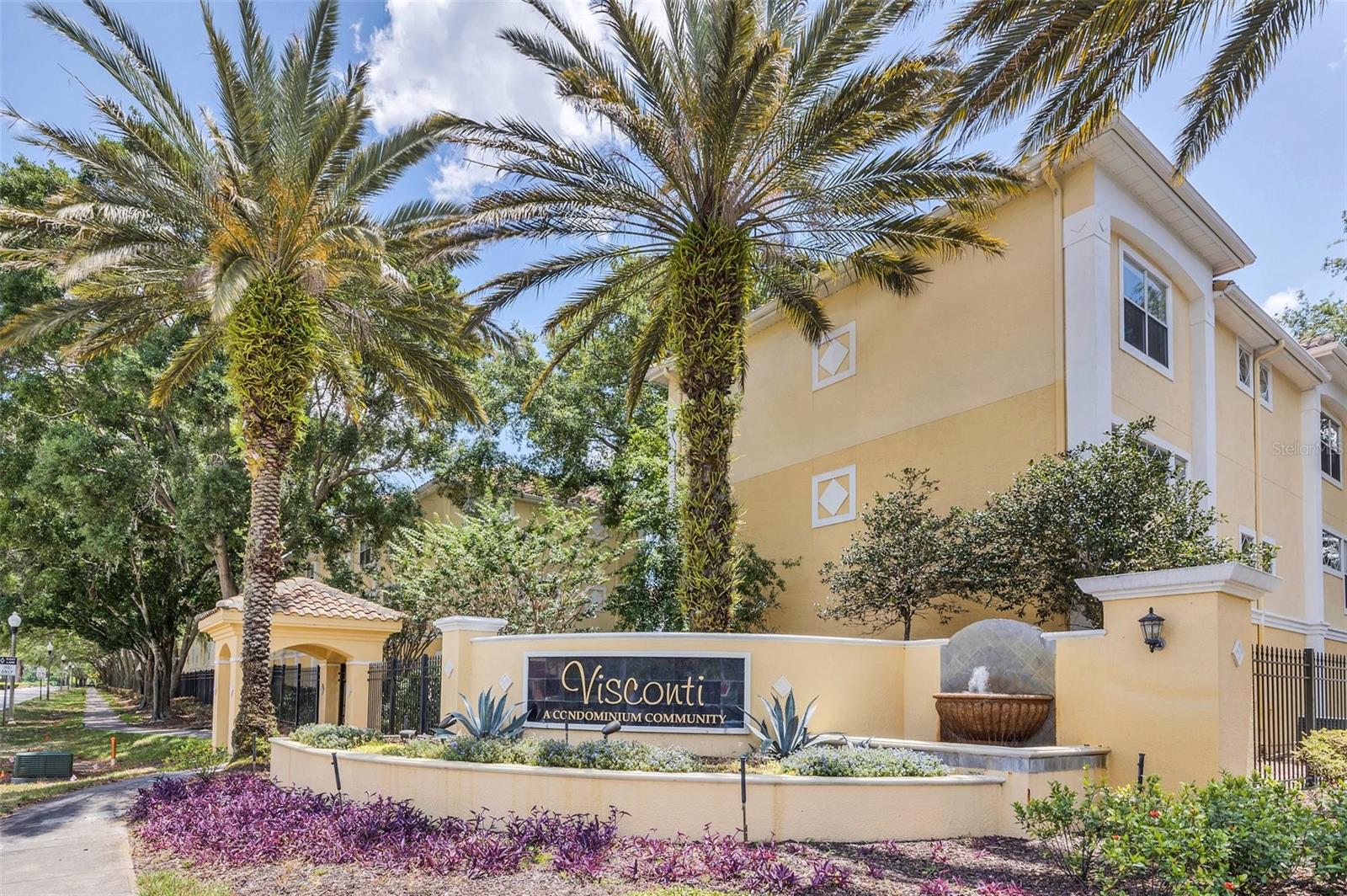 VISCONTI WEST - Residential Lease