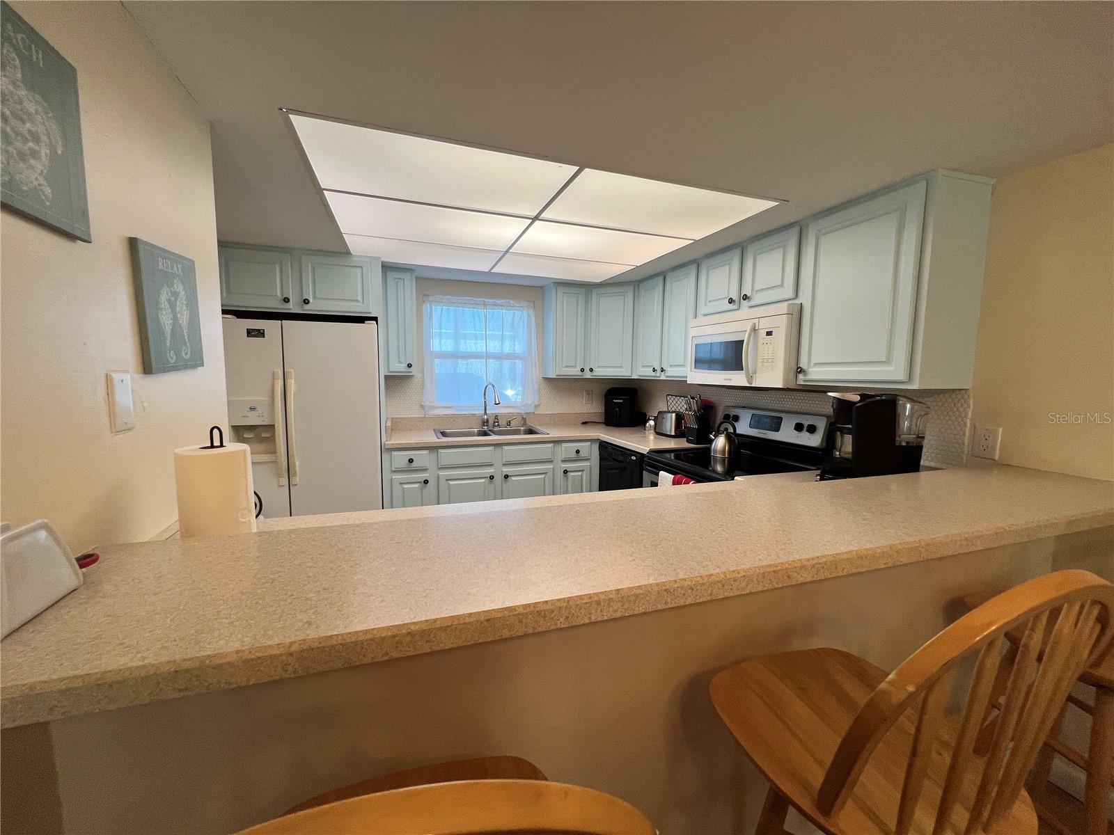 ORMOND BREAKERS - Residential