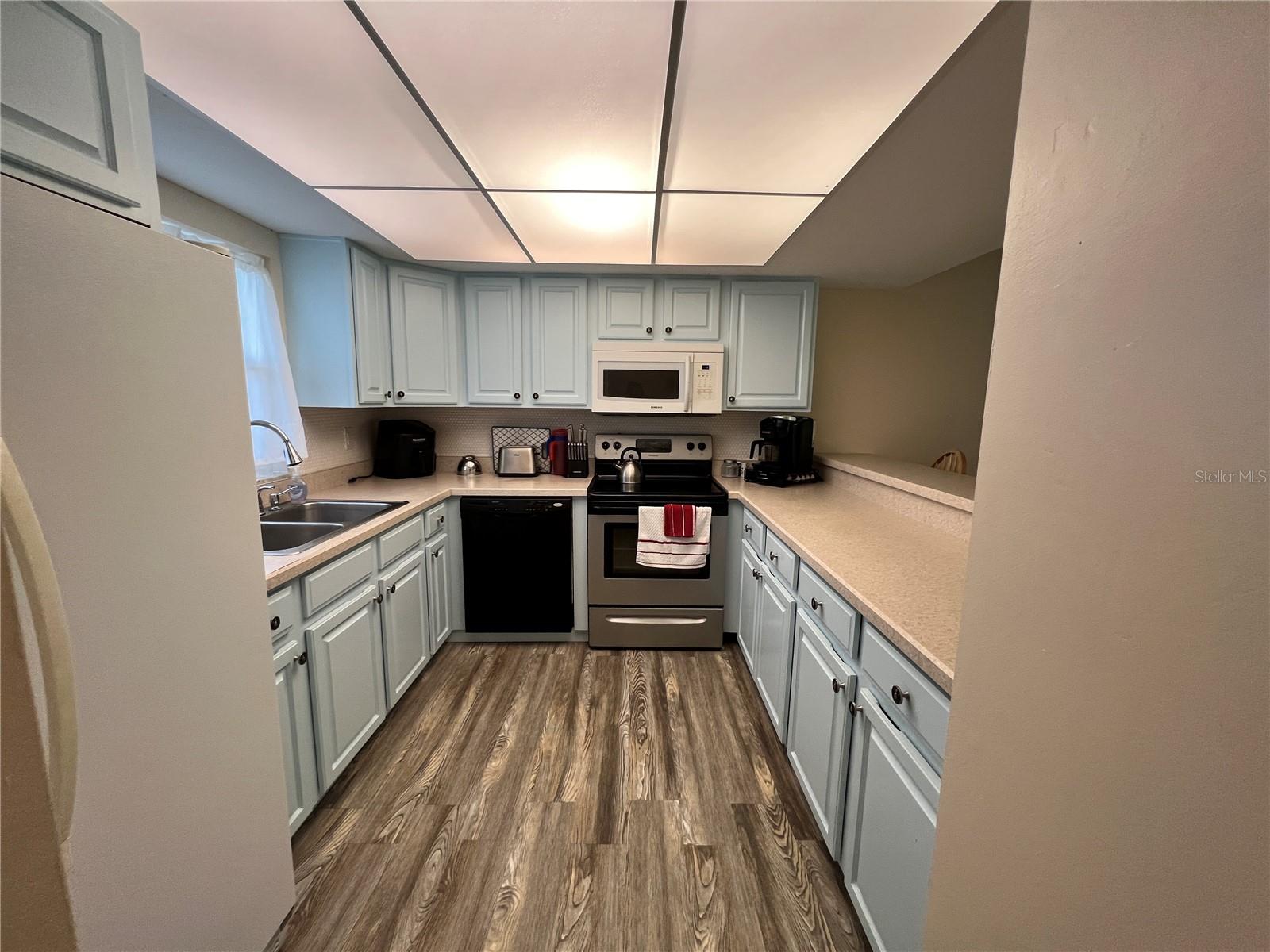ORMOND BREAKERS - Residential