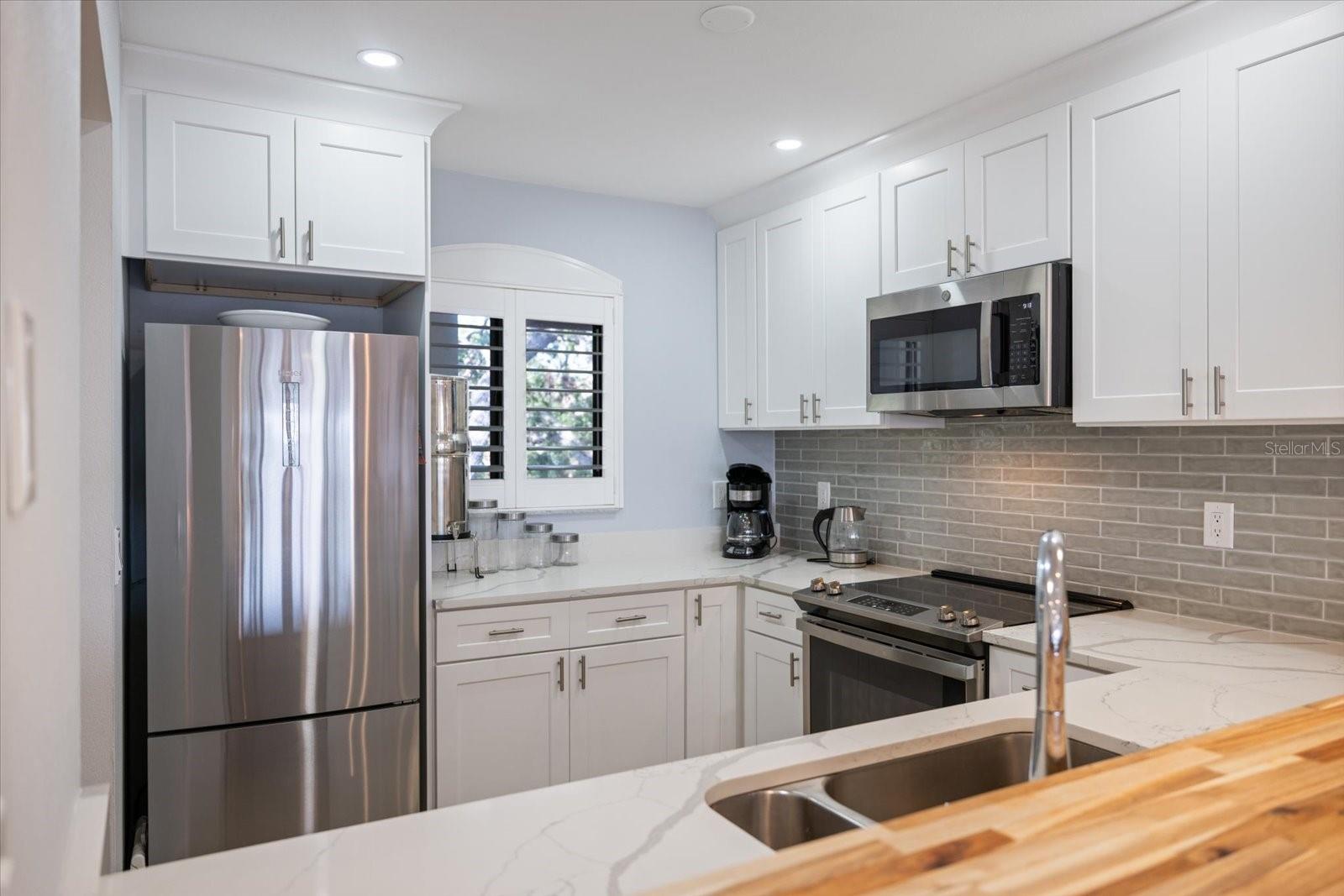 BIRD BAY II - Residential