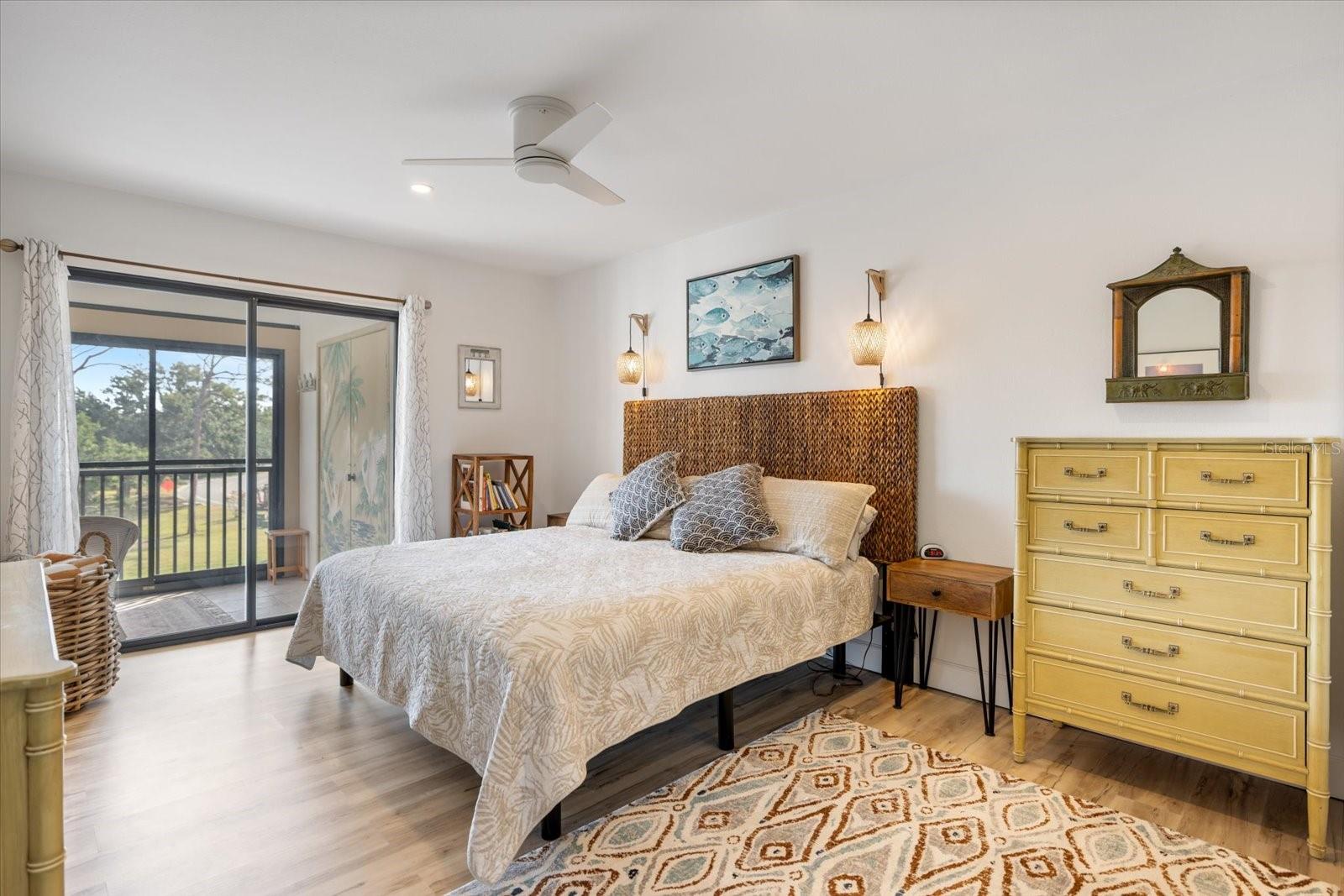 BIRD BAY II - Residential