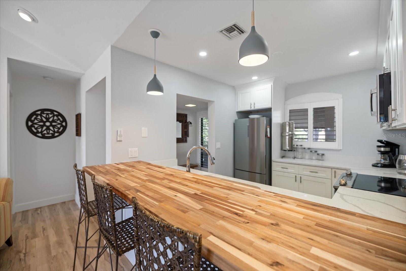 BIRD BAY II - Residential