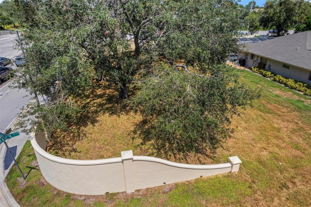 Photo of 1101 N Cypress Point Drive, Venice, FL 34293 (MLS # A4640972)