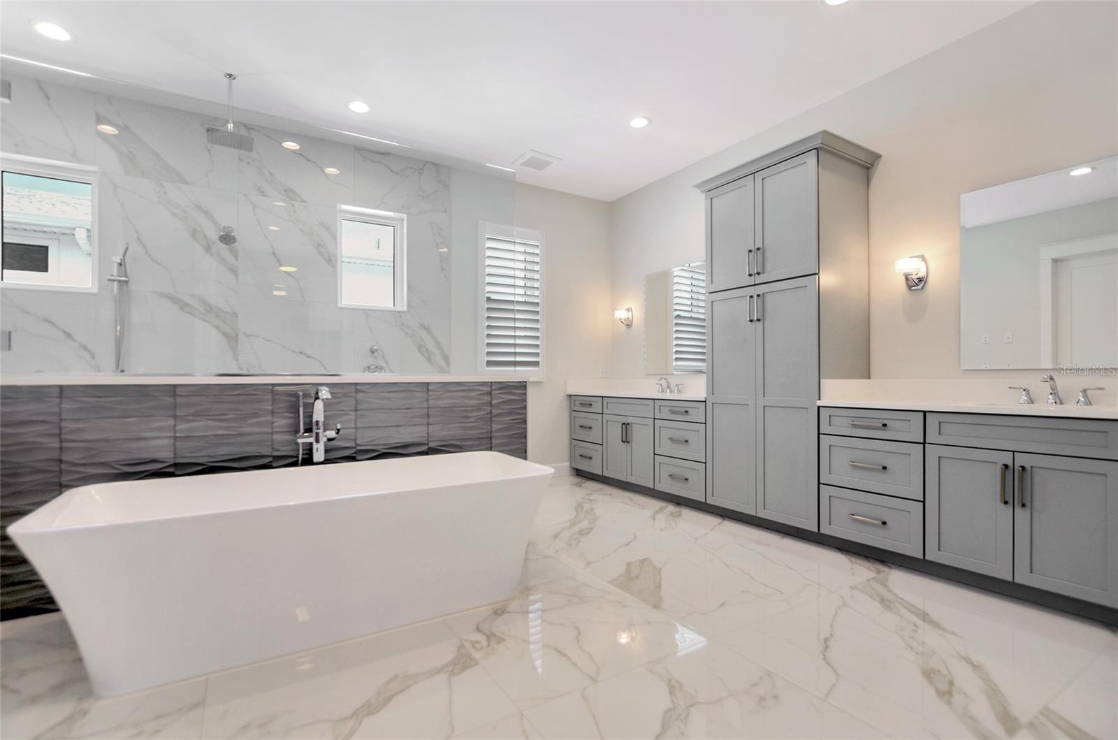 CLAIR MEL SUB UNIT - Residential