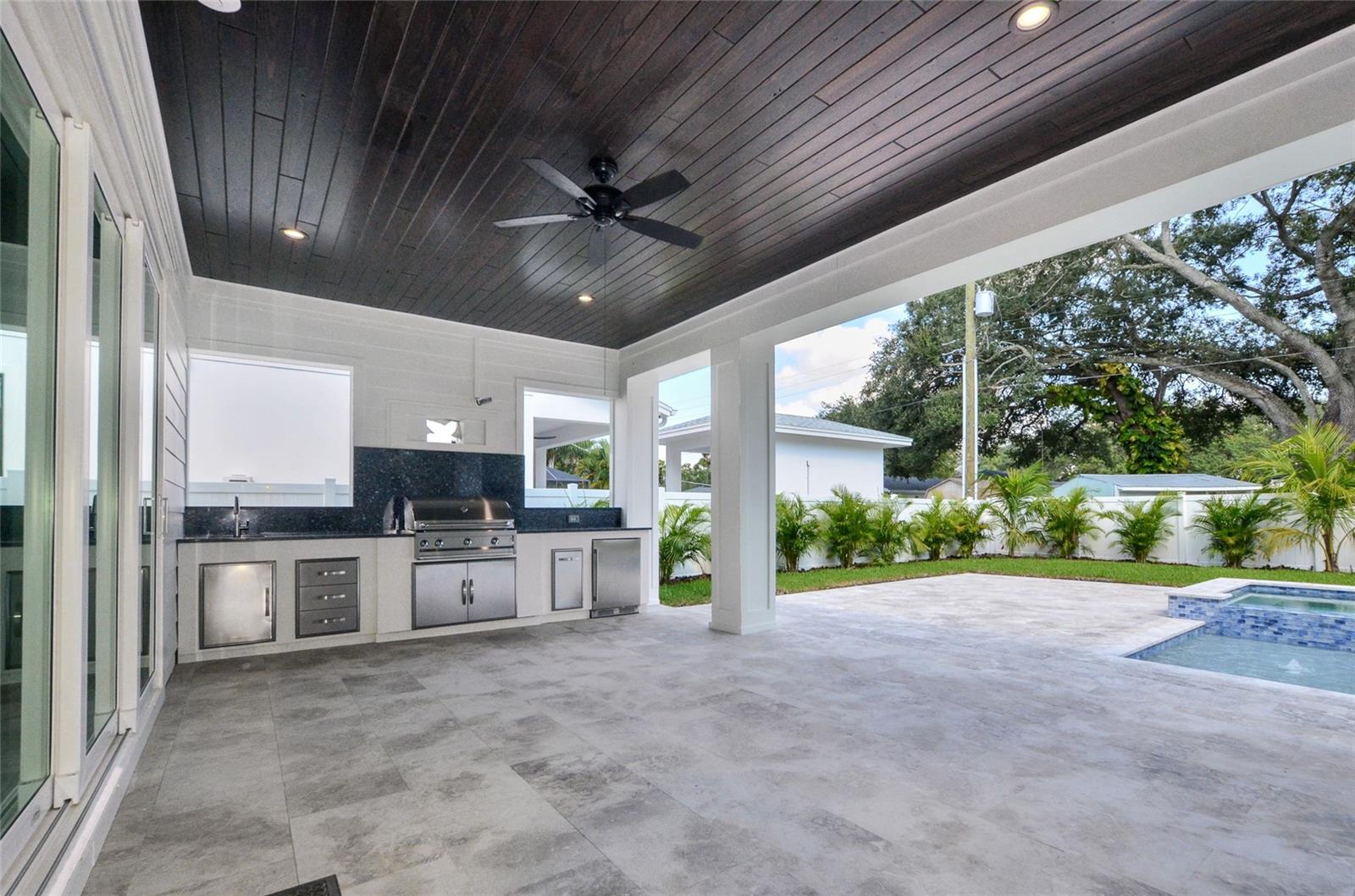 CLAIR MEL SUB UNIT - Residential