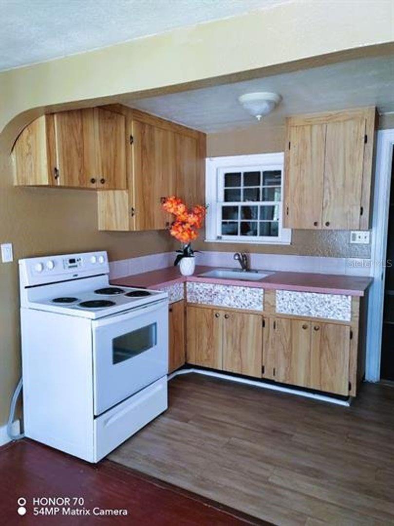 HIGHLAND PARK - Residential Lease